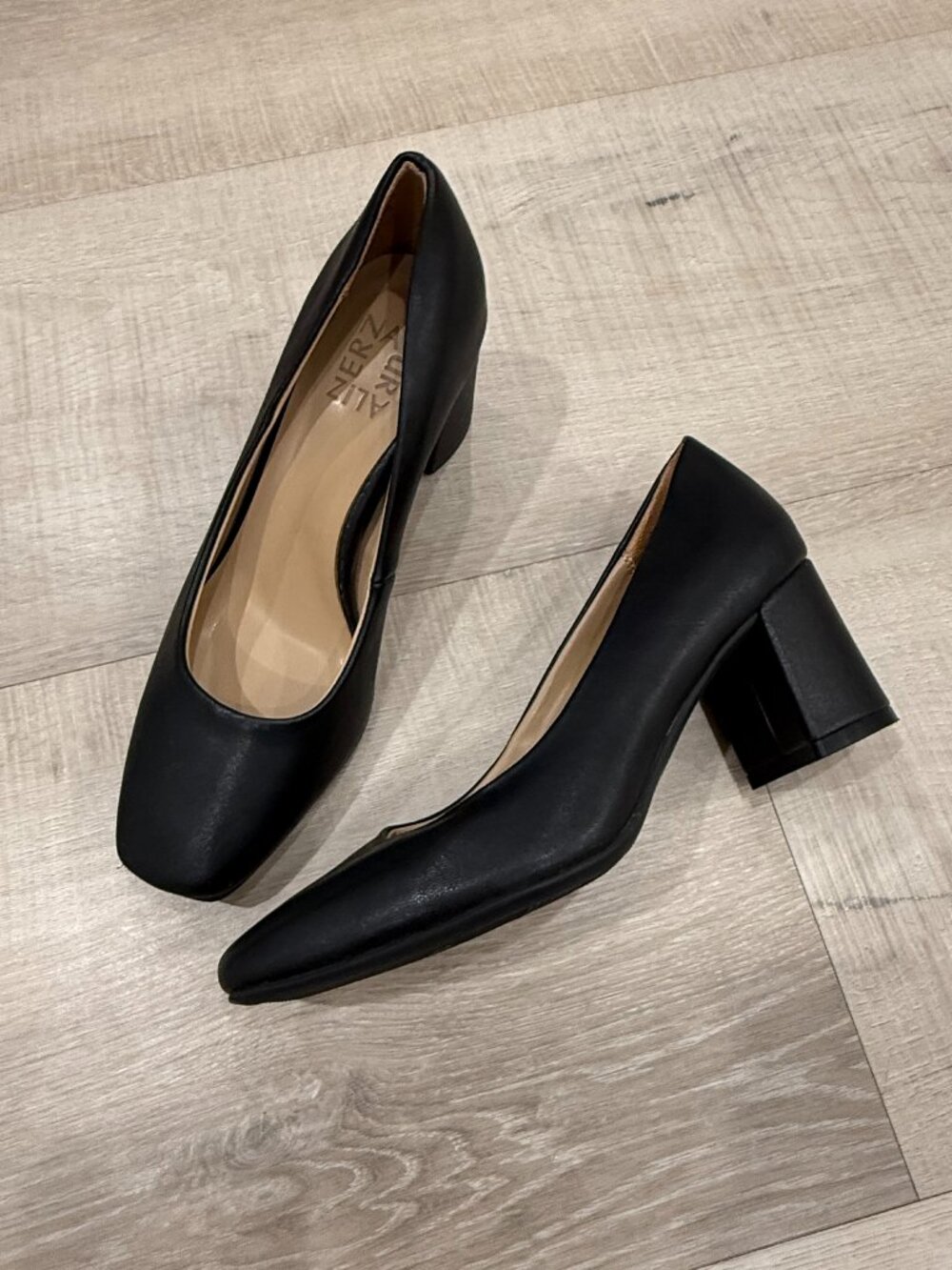 Naturalizer Karina Pumps
